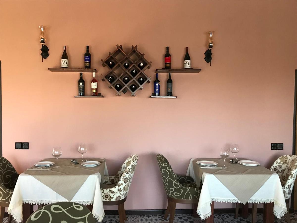 Ohio Inn & Cafe Ivanovka Екстериор снимка