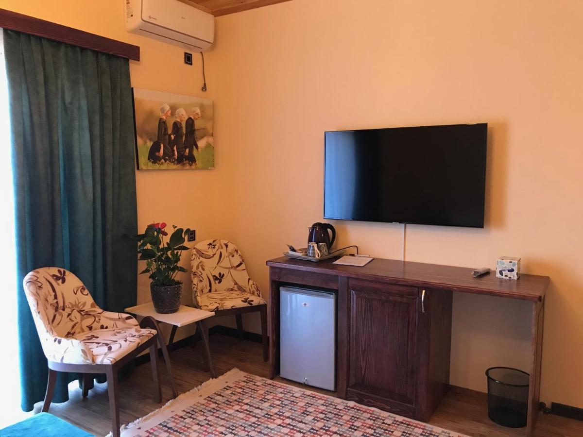 Ohio Inn & Cafe Ivanovka Екстериор снимка