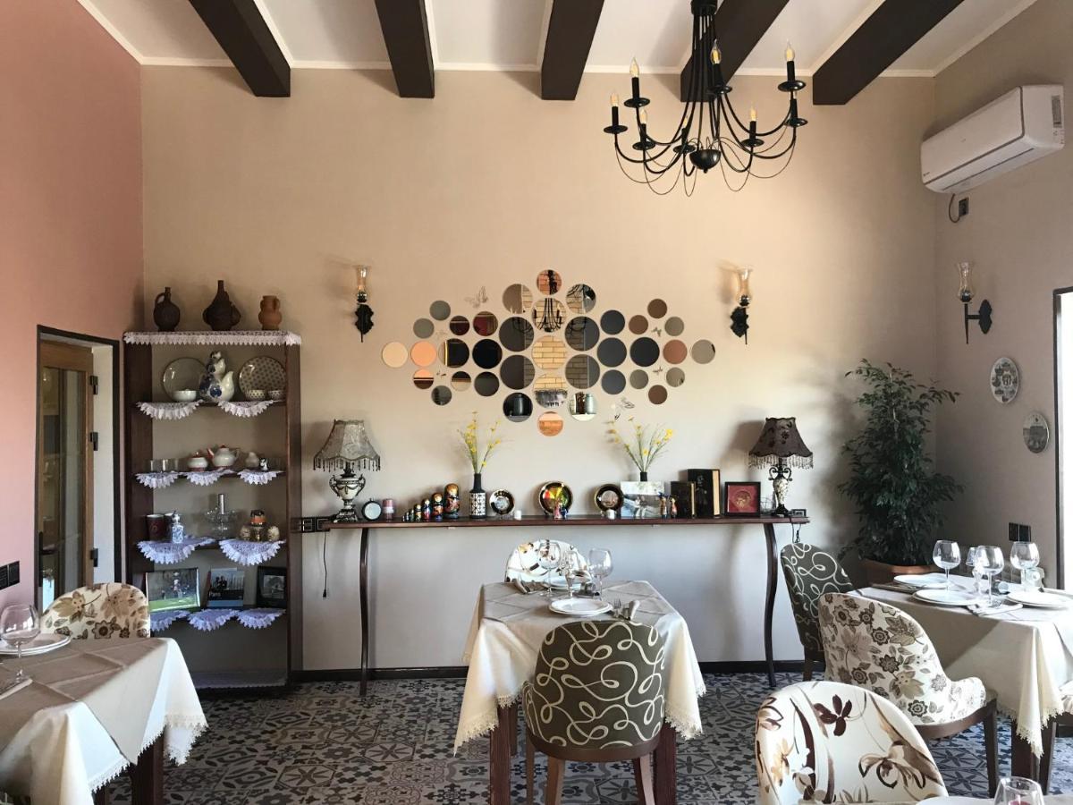Ohio Inn & Cafe Ivanovka Екстериор снимка